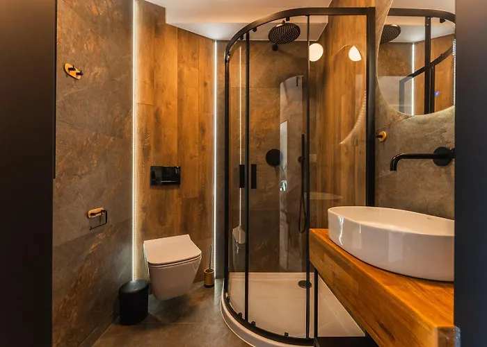 Magnus كوشتيليسكا